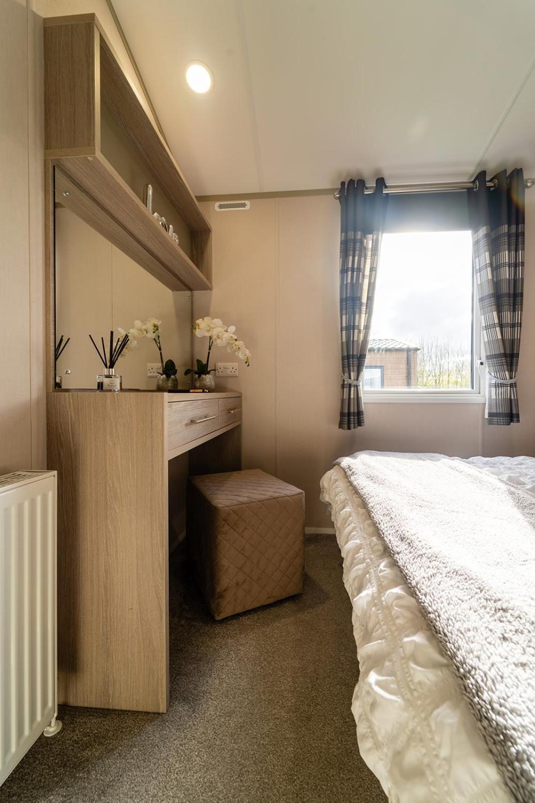 Wiswell View Lodge: Pendle View