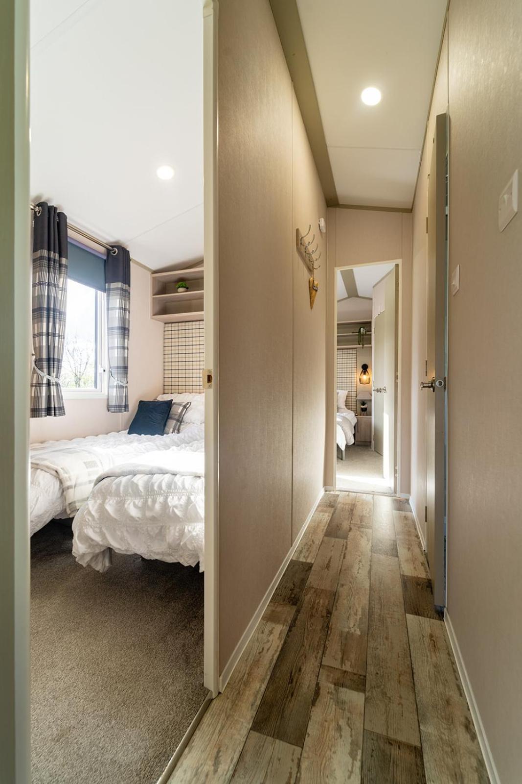 Wiswell View Lodge: Pendle View